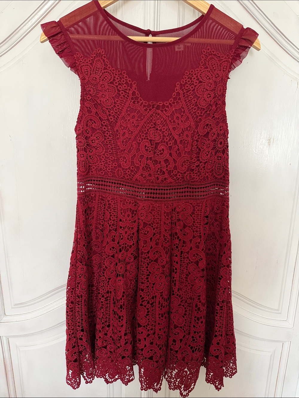 Francesca’s Burgundy Lace Crochet Mesh Dress Romantic Coquette Fall Party Size M